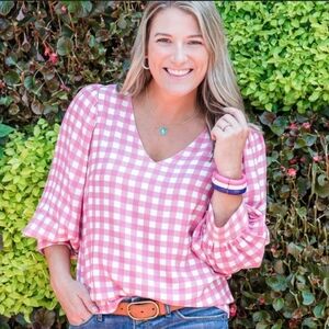 Adorable pink & white gingham top